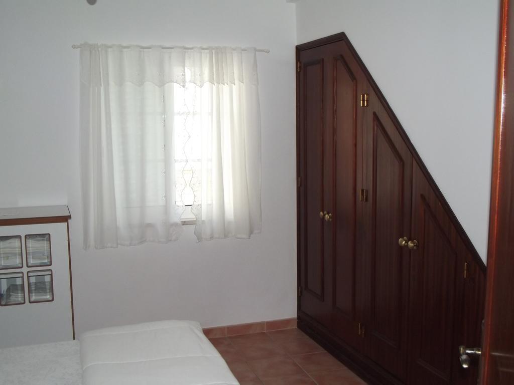 奥良Family Floripes House公寓 外观 照片