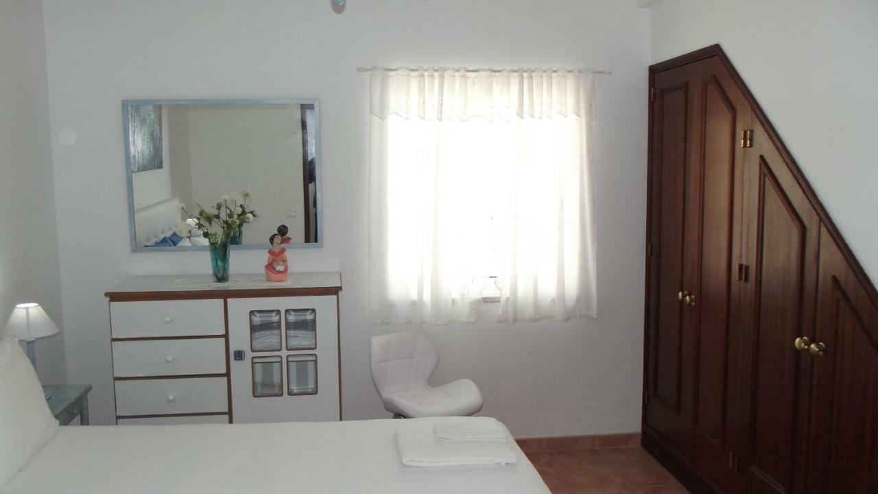 奥良Family Floripes House公寓 外观 照片